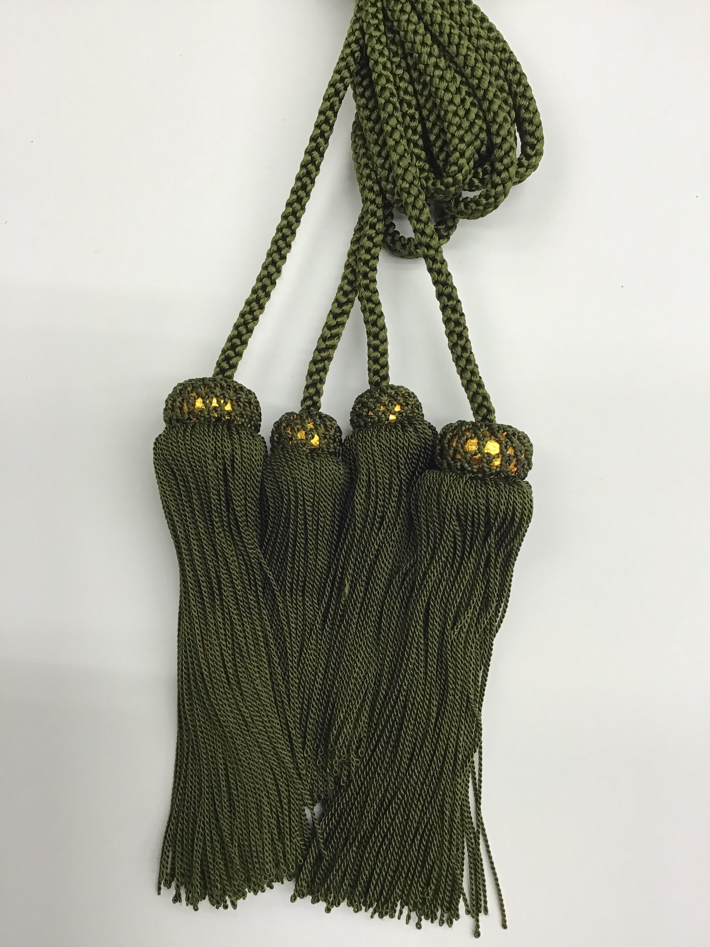 Yazutsu-Fusa (Quiver Tassels)