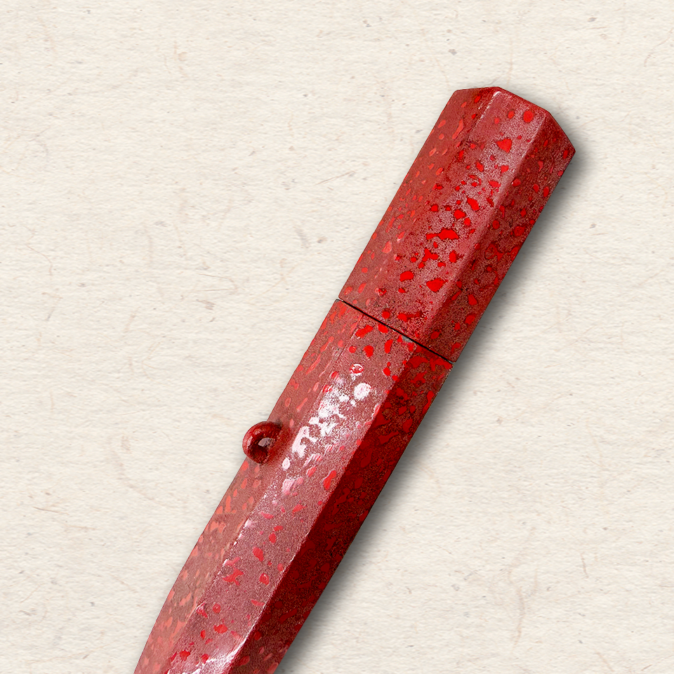 Yazutsu - Paulownia wood lacquered arrow quiver vermilion　