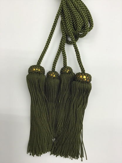 Yazutsu-Fusa (Quiver Tassels)