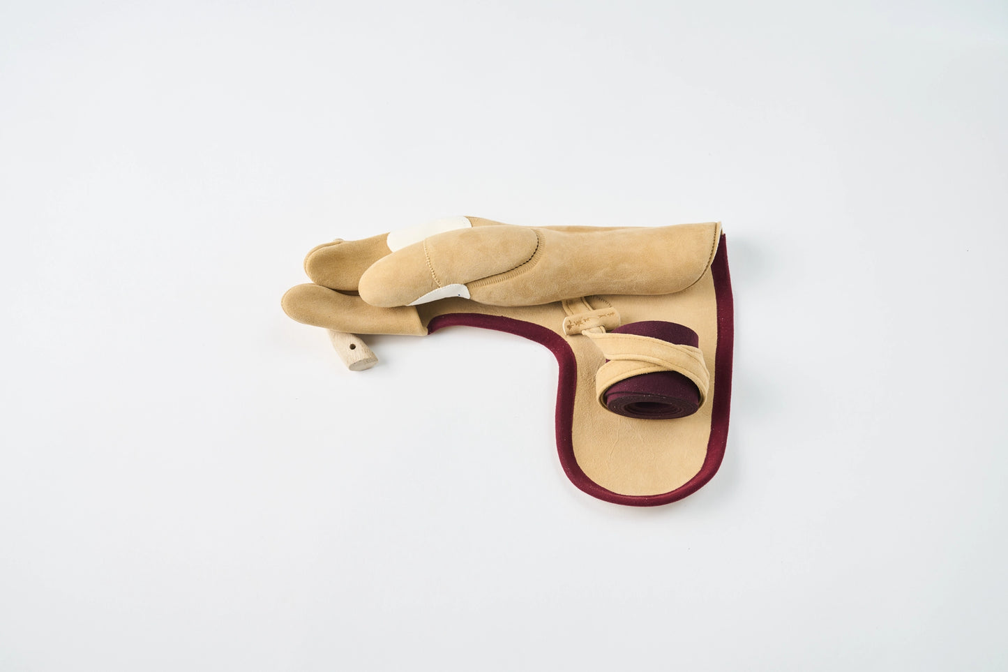 Koto Shichibuberi 3 Fingers Brown with Dark Red Ecsainband