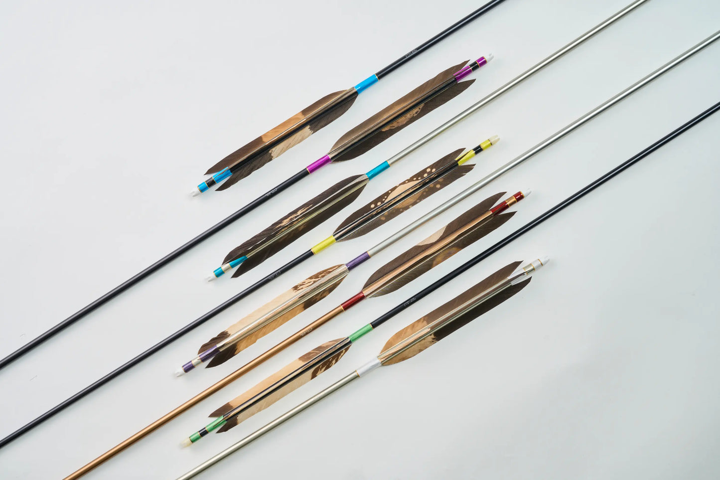 Aluminum Arrows with black eagle bleached feathers