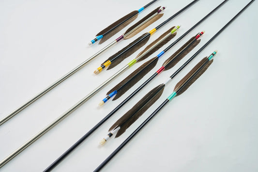 Aluminum Arrows  with black eagle feathers 1813/1913/2014/2015