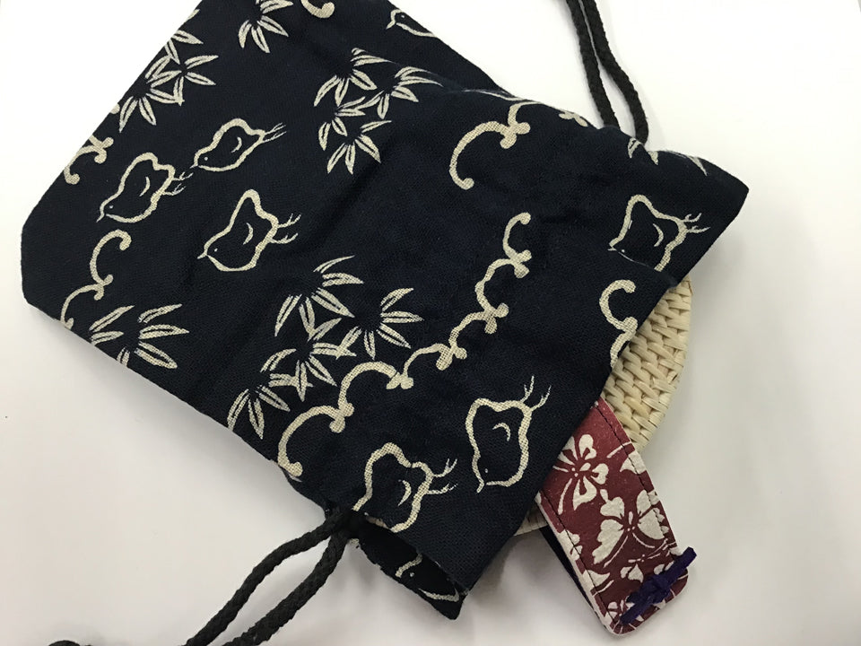 Tsurumaki ire （string holder bag）
