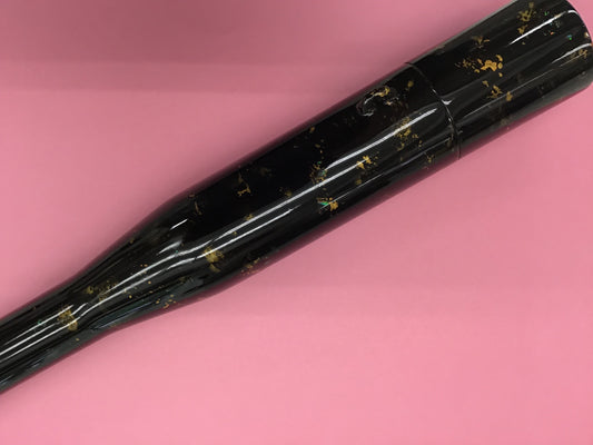 Premium Lacquer Quiver with Mother-of-Pearl Inlay